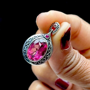 Natural Pink Topaz Gemstone Pendant in Sterling Silver, Vintage Style Pendant
