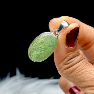 Top-Quality Natural Green Kyanite Crystal Pendant in Sterling Silver - Metaphysical Healing Energy - Handcrafted Unique Gemstone Jewelry