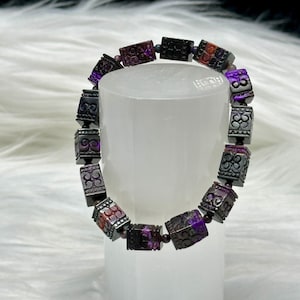 Natural Top-Quality Sugilite Crystal Bracelet – Hand-Carved Beads, Stretchable Cord