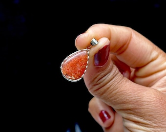 High Grade Sparkly Sunstone Crystal Tear Drop Pendant in Sterling Silver