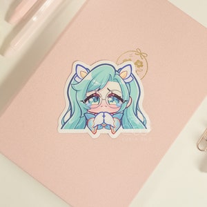 LoL Sona Shy 3&quot;Vinyl Sticker | Süßer wasserfester Anime Aufkleber für Wasserflaschen, Laptops, Journals, Gepäck und mehr