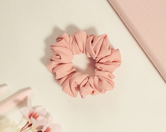 Mini coletero de rosas / Accesorio para el cabello hecho a mano