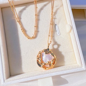 バロックパールペンダントネックレス：18Kゴールドメッキスターリングシルバー