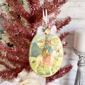 Vintage Style Wood Egg Rabbit a Sheep Holding Eggs Full of Chicks Easter Ornament Antique Gold Shabby Easter Knob Hanger Gift Tag Kitsch MCM