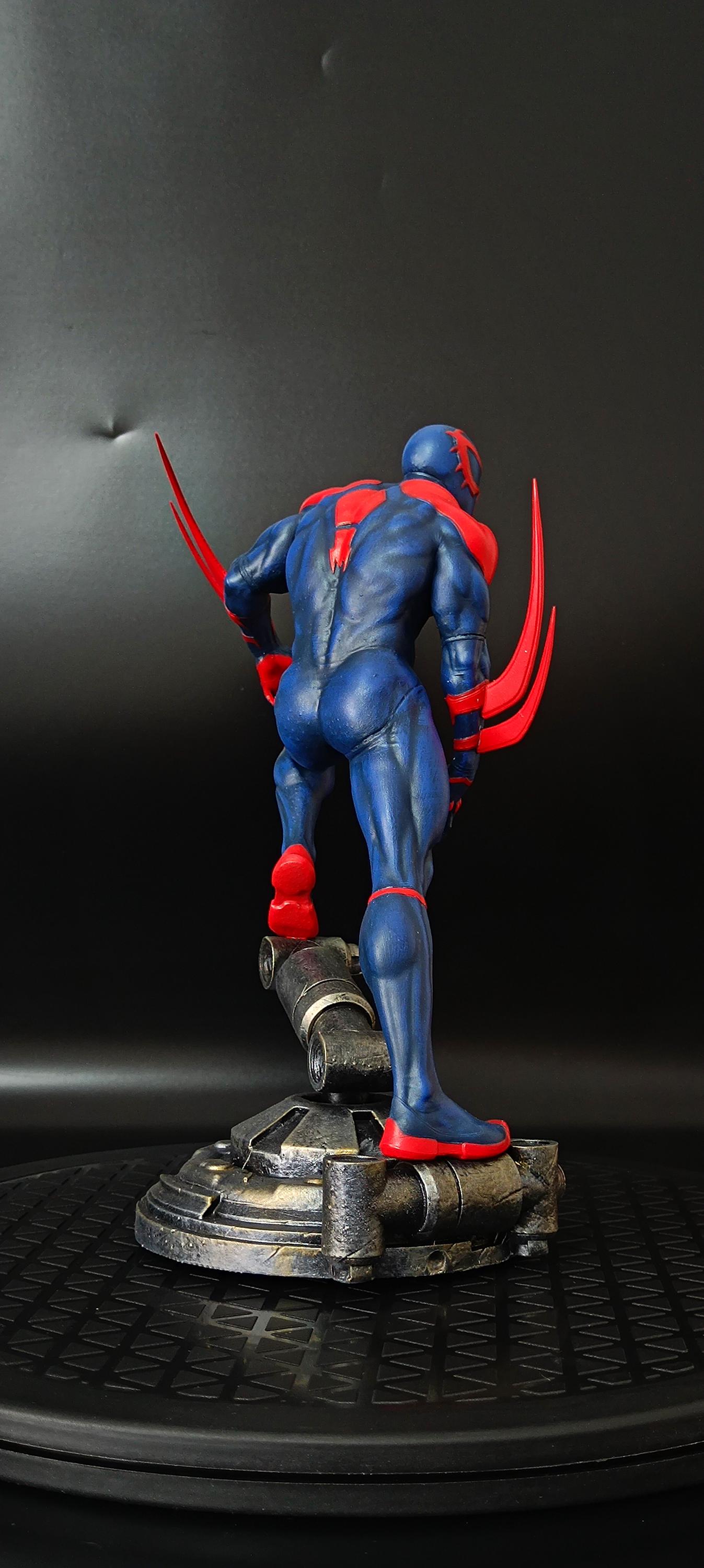 手作りスパイダーマン2099フィギュア – 25cm 3Dプリント＆手描き