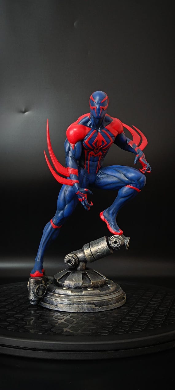 手作りスパイダーマン2099フィギュア – 25cm 3Dプリント＆手描き