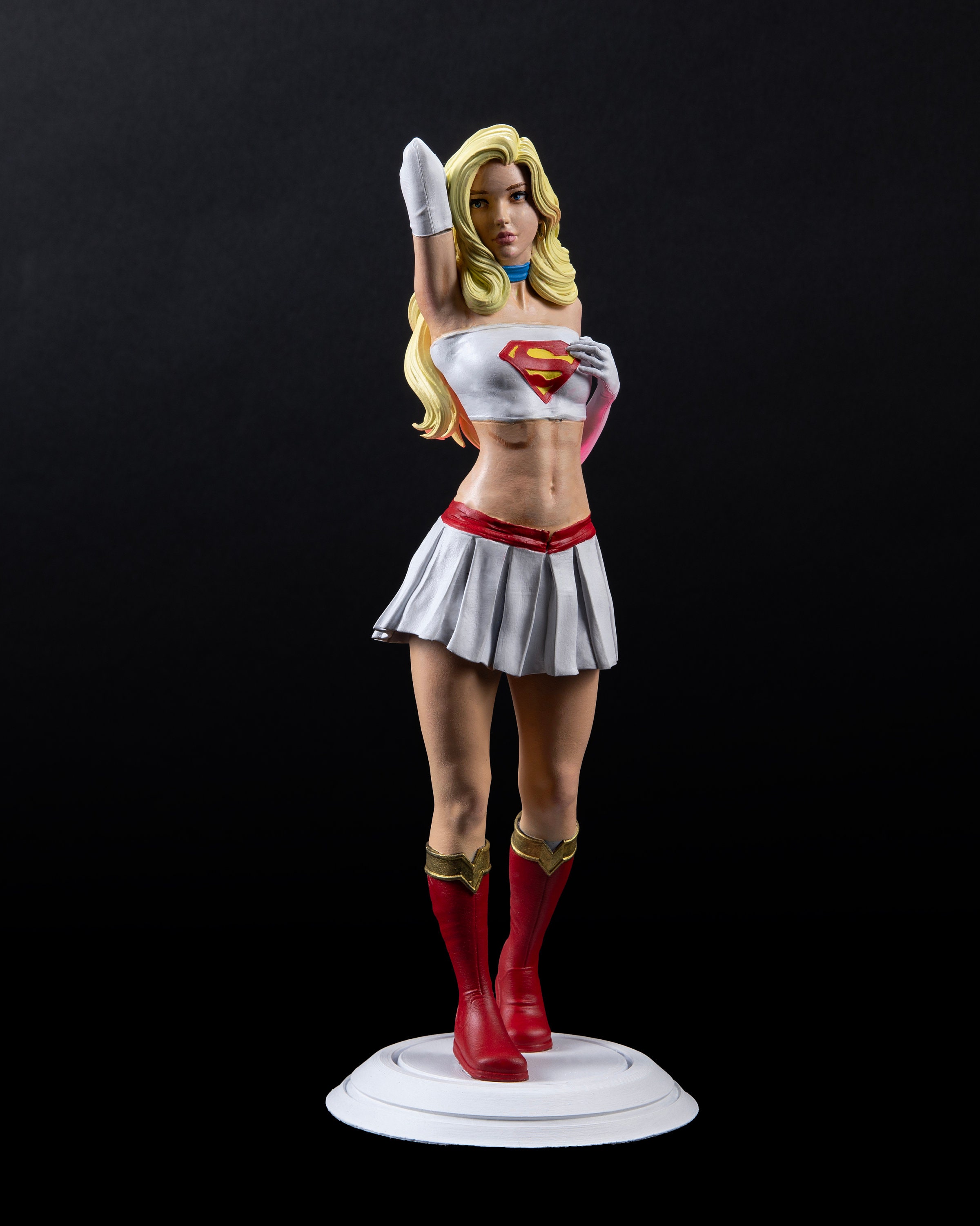 スーパーガール コレクタブルフィギュア - 高さ25cm - ハンドメイド