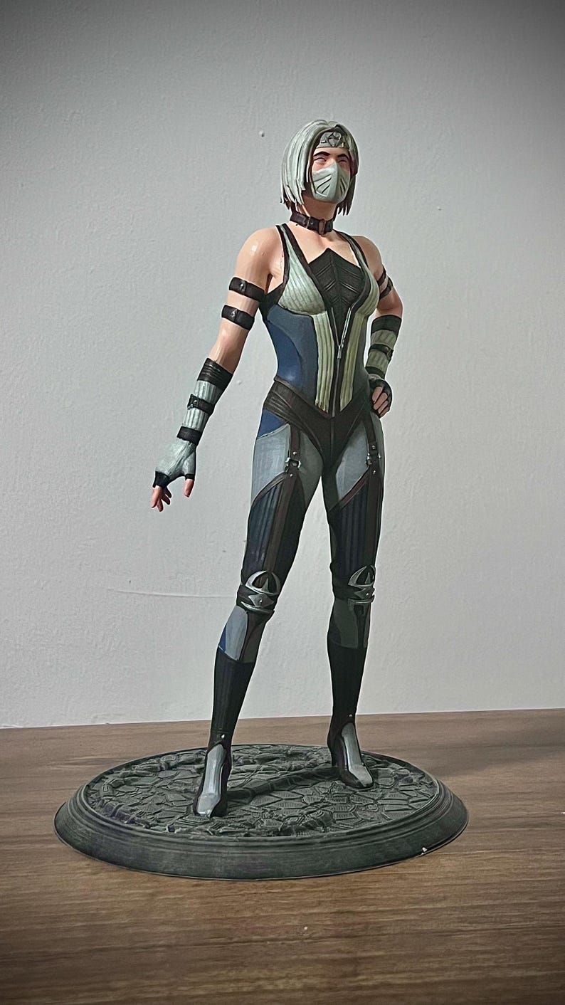 Handmade 3D-printed Khameleon figure from Mortal Kombat, 22 cm, hand-painted collectible
