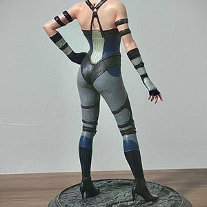 Handmade 3D-printed Khameleon figure from Mortal Kombat, 22 cm, hand-painted collectible