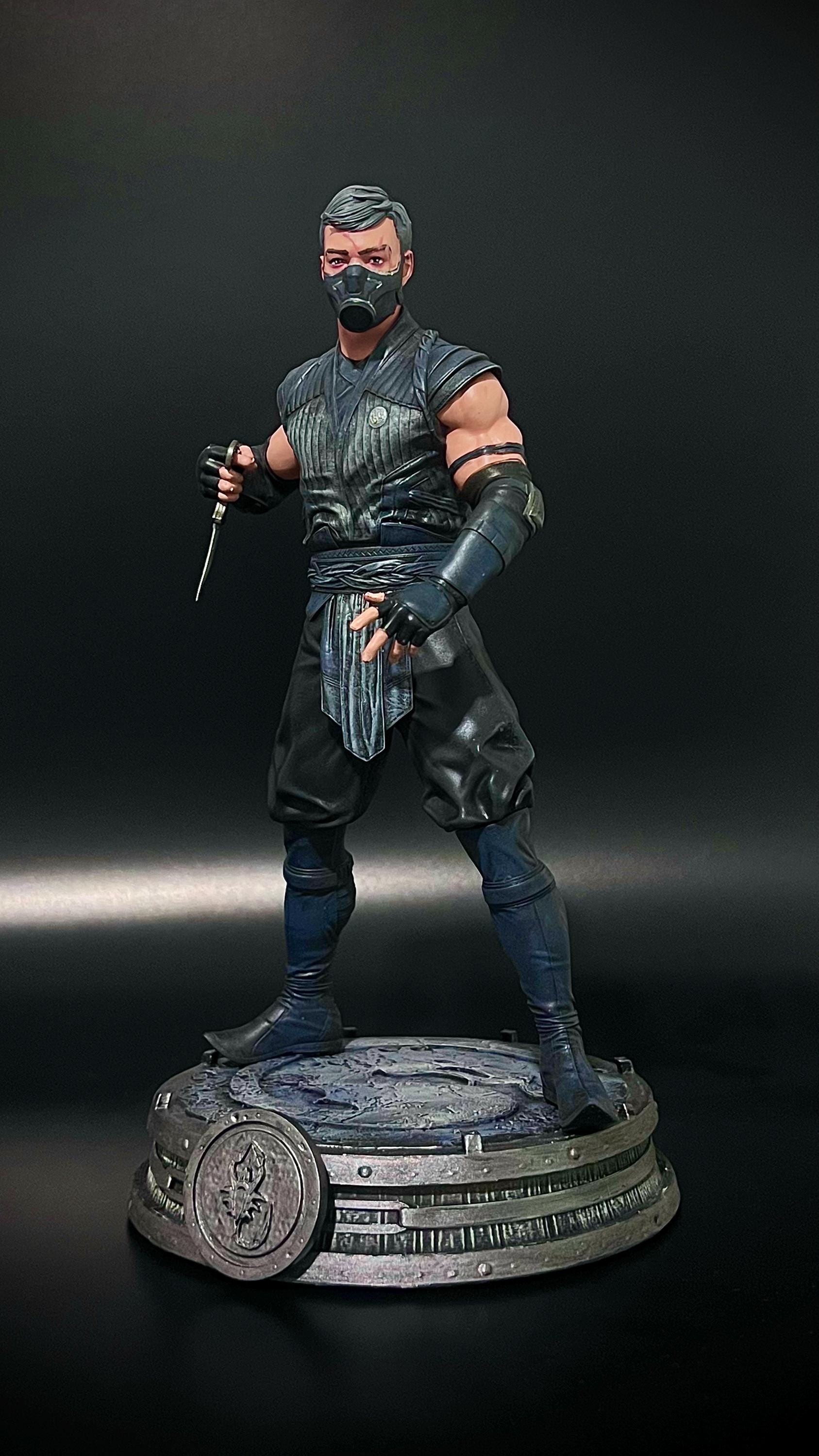 ハンドメイドのモータルコンバット スモークフィギュア – 25 cm