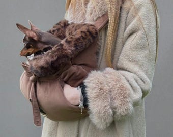 Dog bag bag pack personnalized, pet carrier, small dog, dog sling carrier made with waterproof velvet and leopard eco-fur. A luxury dog bag