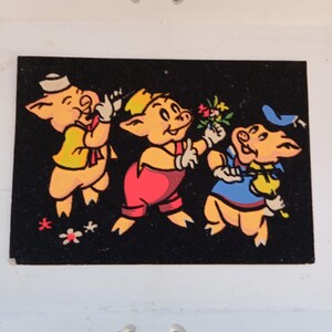 Vintage Disney velvet postcard from the 60s 3 petits cochons