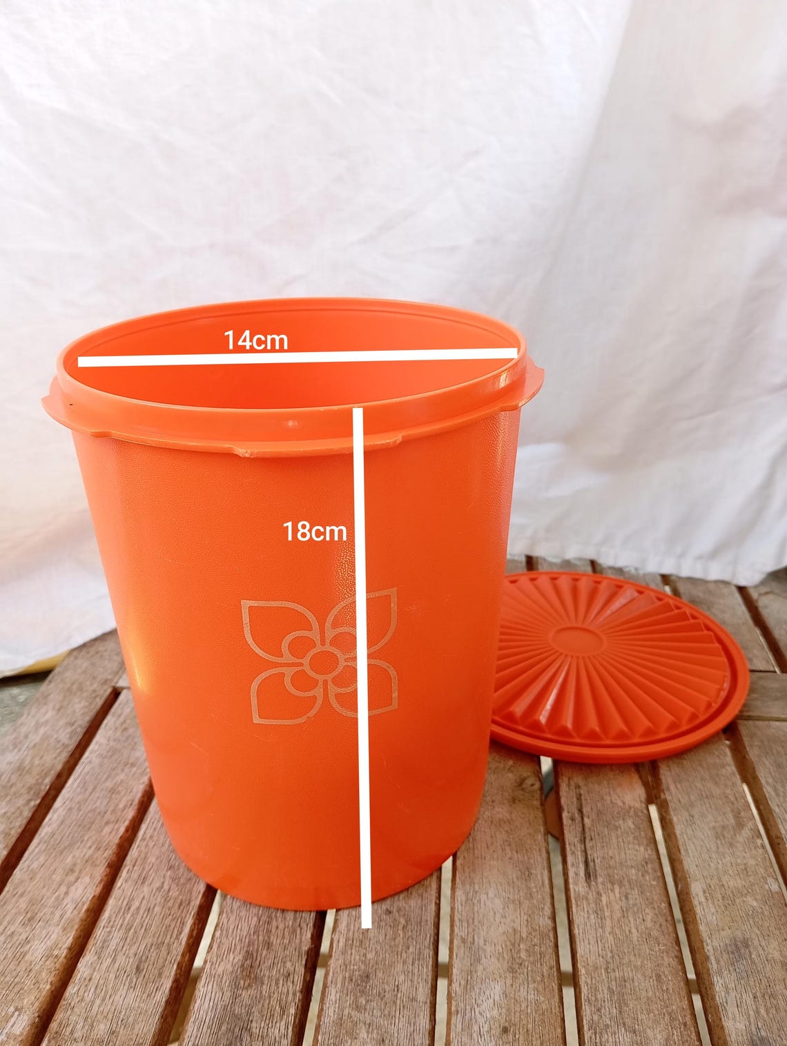Medium Tupperware Box TUPPERWARE Vintage Medium Box - Etsy