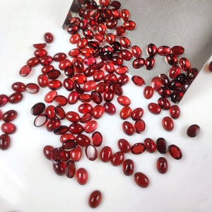 Natural Red Garnet Oval Cabochon, Loose Gemstones, Rare Garnet Gemstone, Smooth Semi Precious Gems, Calibrated, Flat Back Cabochon, Gift
