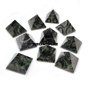 Kambaba Jasper Crystal Stone Pyramid, Natural Handmade Pyramid for Home Office Decor, Healing Crystals and Stones, Emotional Balance