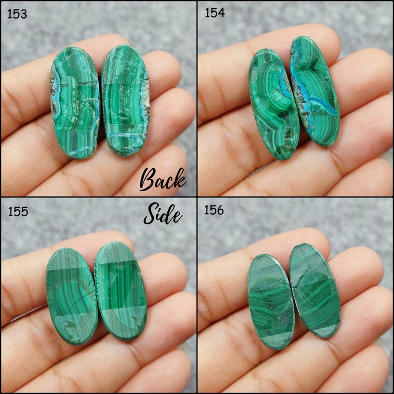 Puede incluir: Dos cabujones ovalados de malaquita verde con un patr&oacute;n de remolino. Las piedras miden aproximadamente 2,5 cm de largo y 1,25 cm de ancho.