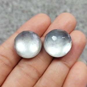 2 Pcs Top Quality White Mother of Pearl One Side Checker Round Doublet, Quartz Gemstone, Doublet Round, Jewelry Making Stone, Pearl Gemstone
