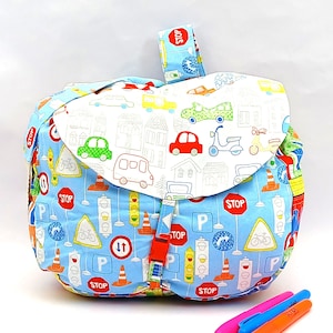 Bunter Transporter Print Kinderrucksack. Kinder Baumwoll-Reisetasche. Handgefertigter Kinderrucksack. Babys Aufbewahrungstasche. Einzigartiges Geschenk.