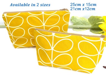 Neceser de tela amarillo brillante con cremallera. Neceser para mujer hecho a mano. Neceser impermeable con forro. Neceser de regalo mediano o pequeño.