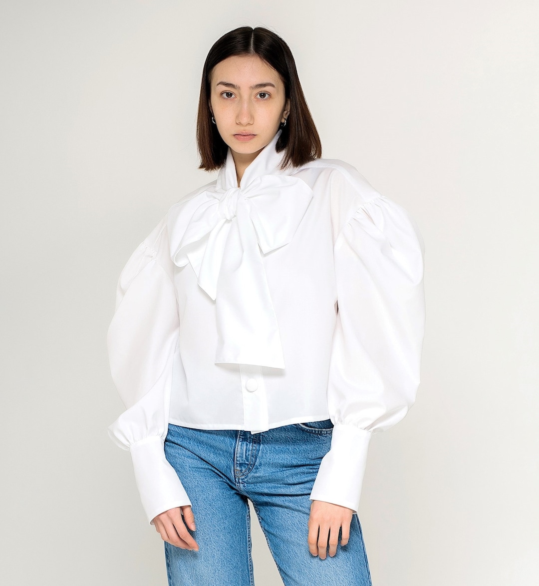BLOUSON BLOUSE WITH NECK TIE SOLID WHITE main image 0