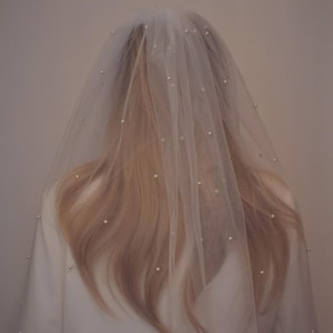 Pearl Wedding Veil: Tulle Bridal Veil - Multiple Lengths