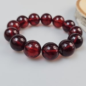 Red Baltic Amber Bracelet, Round Gemstone Beaded Armband