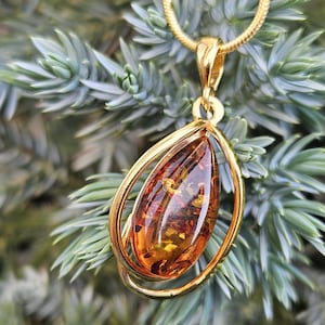 Brown Amber Teardrop Pendant, small Natural Baltic Amber gemstone cabochon, gold 14 k Amber Pendant, gift for wife, sister, Christmas