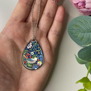 Strawberry Thief Pendant Necklace, Art Nouveau William Morris Vintage Floral Bird Pattern, Metal Jewelry, Cute Accessory Gift Idea for Her