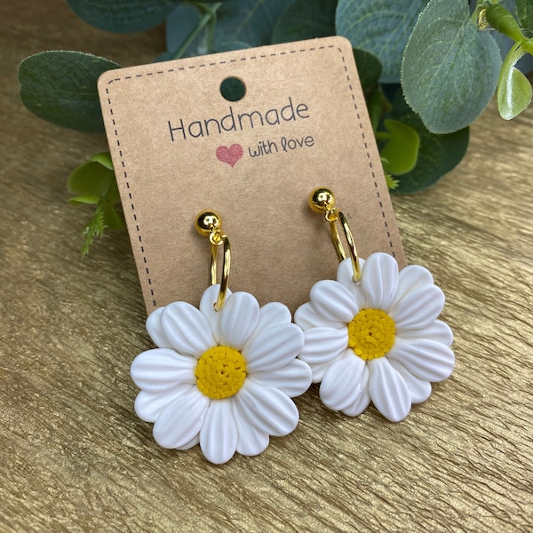 White Daisy Earrings Etsy
