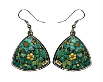 Flower Dangle Earrings Vintage Art Nouveau William Morris Style Emerald Floral Ornament Triangle Metal Earrings Handmade Cute Jewelry