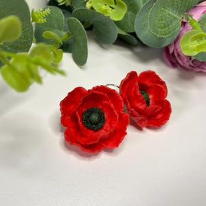 Orecchini pendenti a forma di papavero rosso, gioielli fatti a mano in pasta polimerica con fiori, orecchini a clip floreali per donna, grazioso regalo per lei