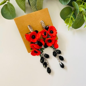 Handmade Poppy Dangle Earrings, Red Flower Long Clip-on Earrings, Floral Statement Earrings, Polymer Clay Jewelry, Elegant Gift for Her