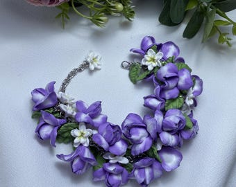 Flower Bracelet Polymer Clay, Violet Charm Floral Jewelry, Purple Handmade Romantic Spring Gift for Her, Garden Wedding Bridesmaid Accessory