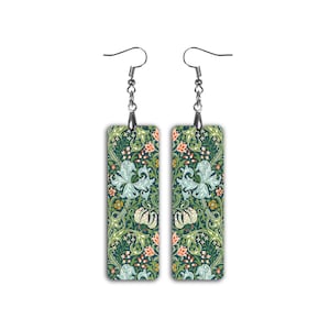 Golden Lily William Morris Earrings, Vintage Floral Art Nouveau Jewelry, Botanical Lightweight Dangle Clip-on Earrings, Spring Gift for Her