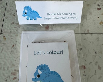 Lot de 4 kits d'activités dinosaures - Kit de coloriage personnalisé / Cadeau d'invité