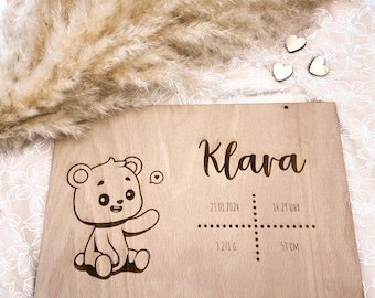 Personalisierte Geburtstafel aus Holz – Name und Geburtsdaten – Geschenk zu Geburt - Motiv Teddy Buche