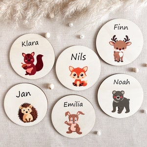Untersetzer für Kinder– Personalisiert mit Name – Platzkarte für Kindergeburtstag – Mitbringsel oder Gastgeschenk – 9cm – UV-Druck - Tiere 2