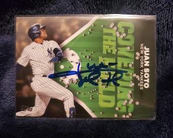 Juan Soto Authentic Hand Signed Topps Card HOF Autographed New York Yankees Baseball Hall of Fame ? Autograph Nationals