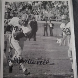 Bobby Mitchell Authentique Main Signée Photo 8x10 Cleveland Browns Original Photo Autographe Football Hall Of Fame Washington HOF Décédé