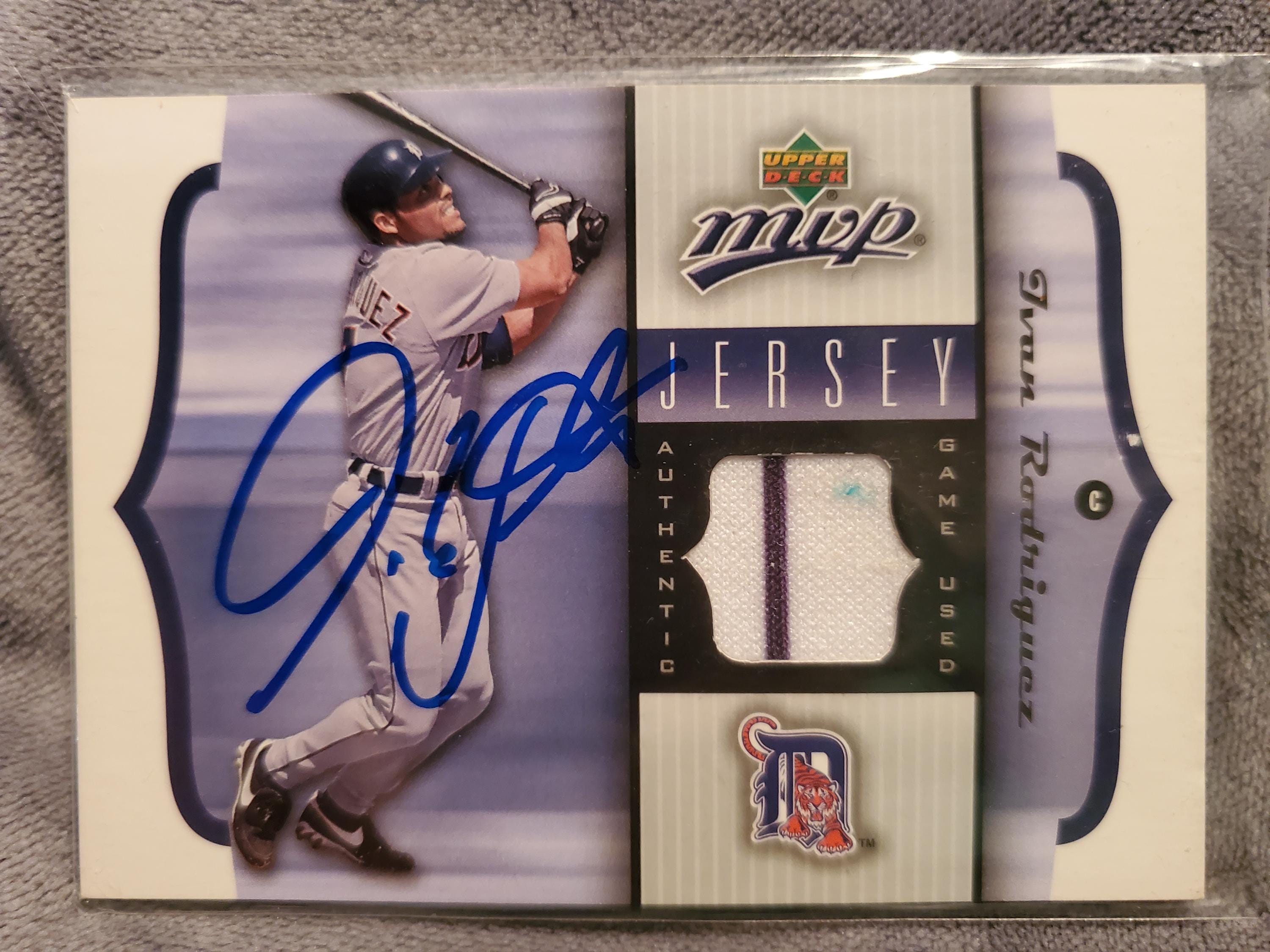 Ivan Rodriguez Authentic Hand Signed Upper Deck Game Used Jersey