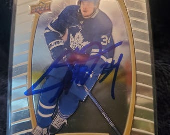 Auston Matthews Authentic Hand Signed Upper Deck Rookie Card Autographed Future Hockey Hall Of Fame HOF Toronto Maple Leafs
