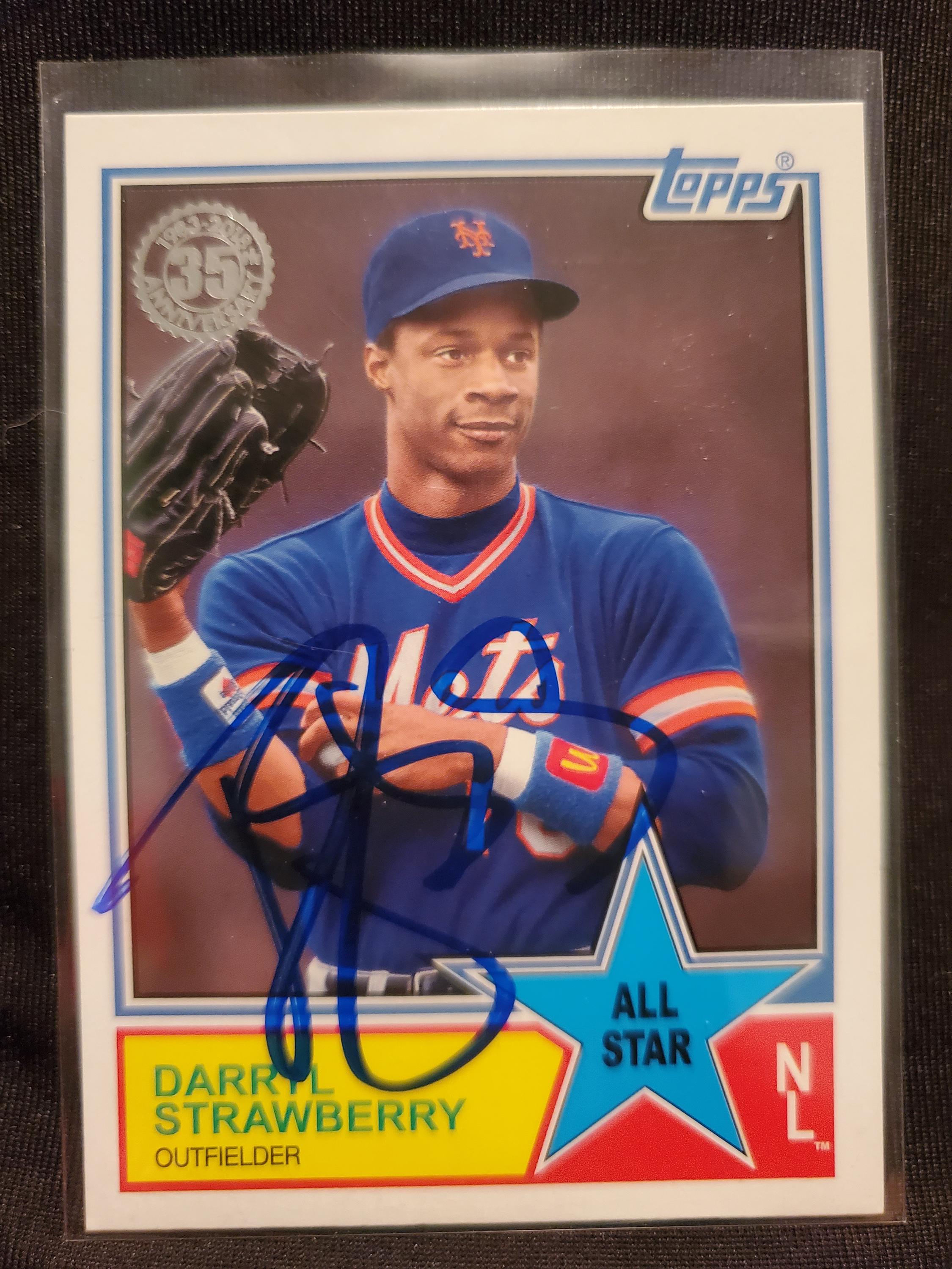 Darryl Strawberry Authentic Hand Signed Topps Baseball Card