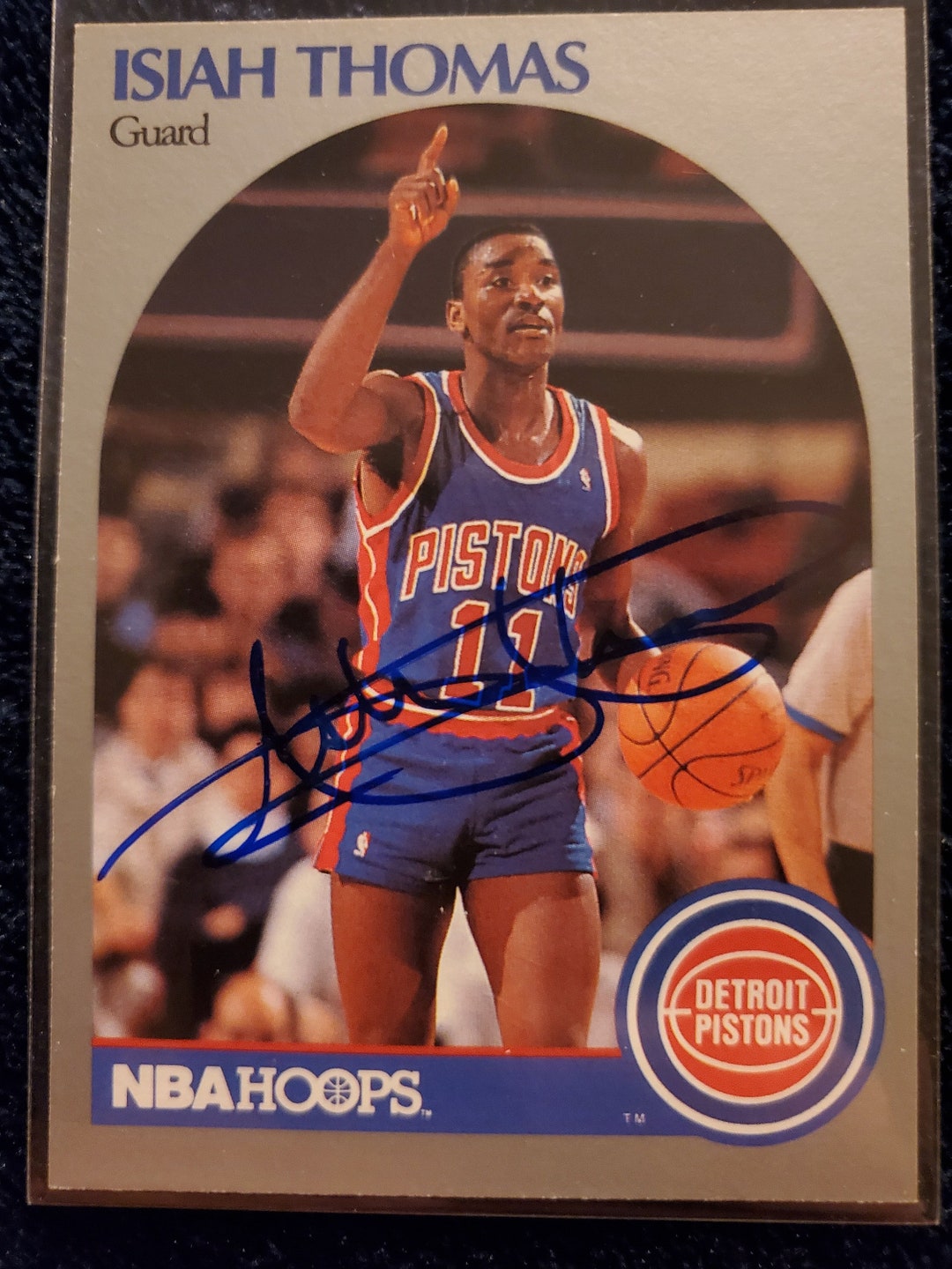 Isiah Thomas Authentic Hand Signed 1990 Hoops Basketball Card Autographed Detroit Pistons Hall