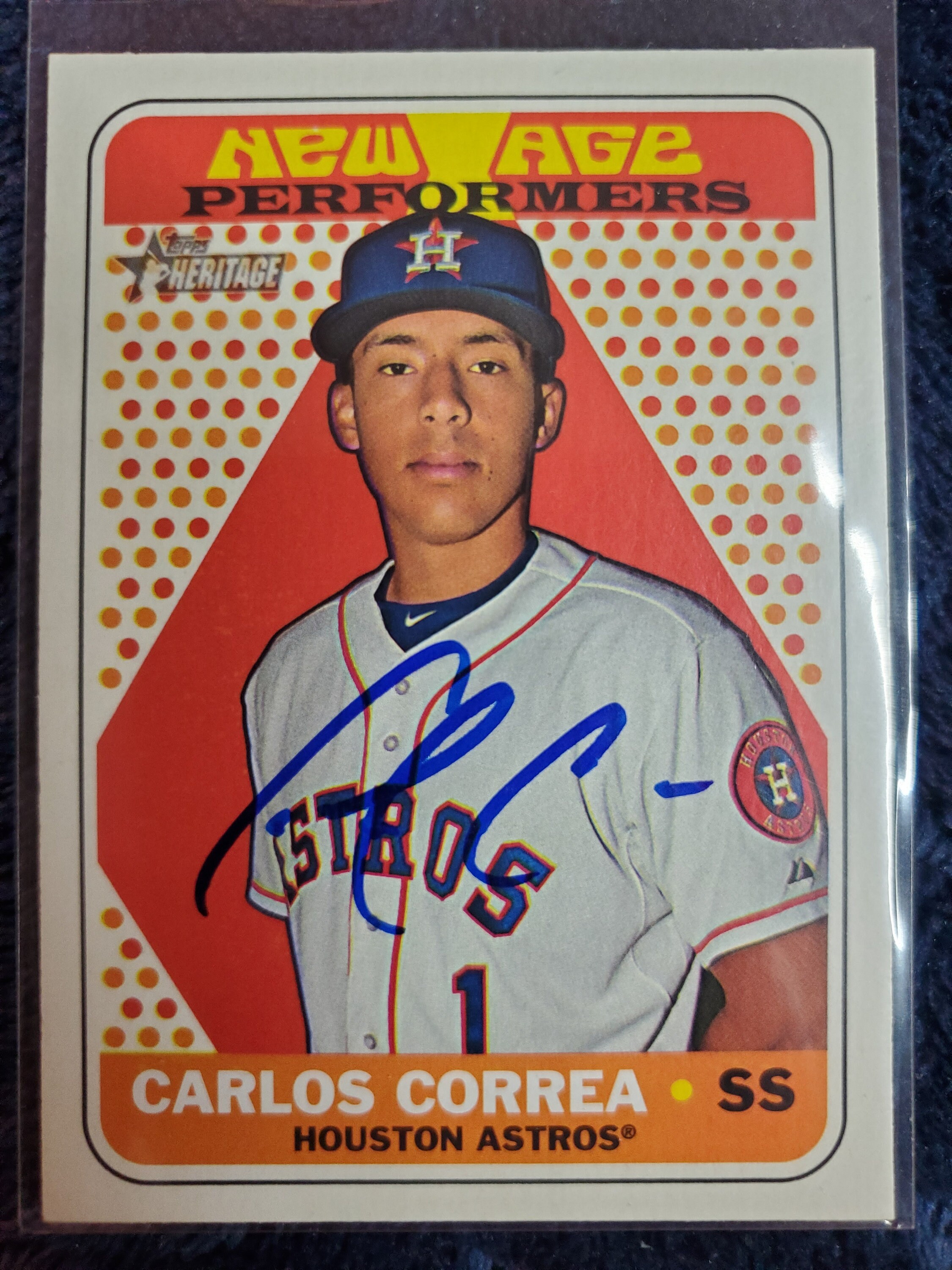 topps carlos correa 1987 relic card