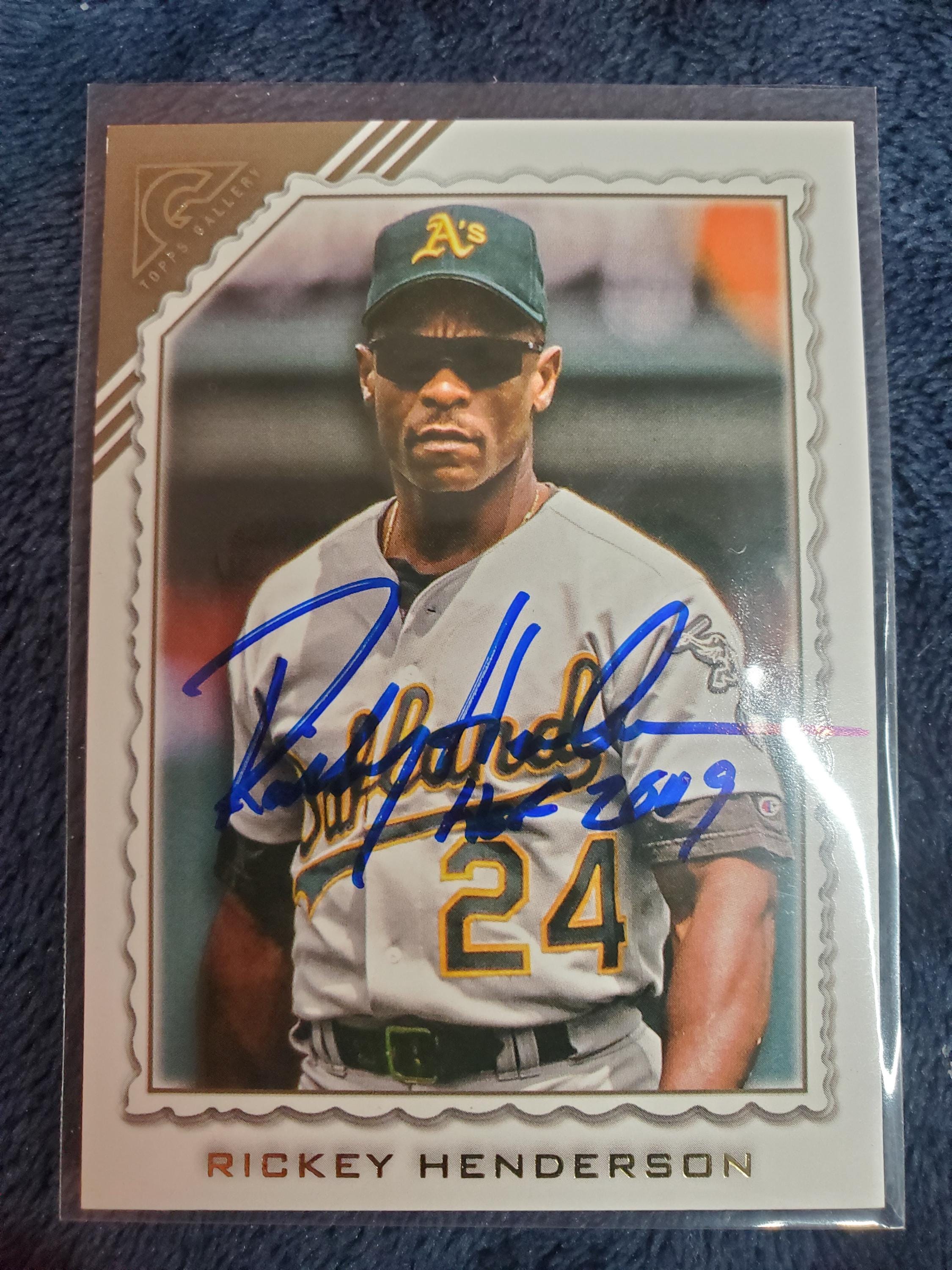 Rickey Henderson Authentic Hand Signed 2022 Topps Baseball Card 