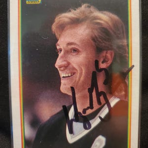 Wayne Gretzky Authentic Hand Signed 1990 Bowman Card Autographed Hockey Hall Of Fame Autograph LA Kings NY Rangers Edmonton Oilers Blues