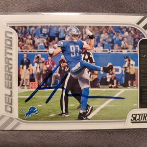 Aidan Hutchinson Authentic Hand Signed 2023 Panini Score Rookie Card Autographed Detroit Lions Autograph Auto