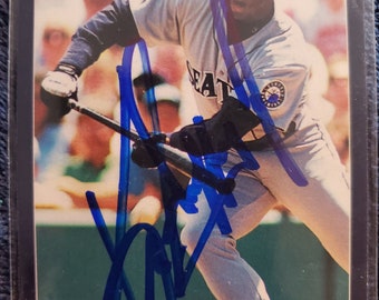 Ken Griffey Jr Authentic Vintage Hand Signed 1995 Score Baseball Card HOF Autographed Hall of Fame Autograph Seattle Mariners