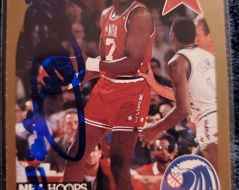 Karl Malone Authentic Hand Signed 1990 Hoops Basketball Card 