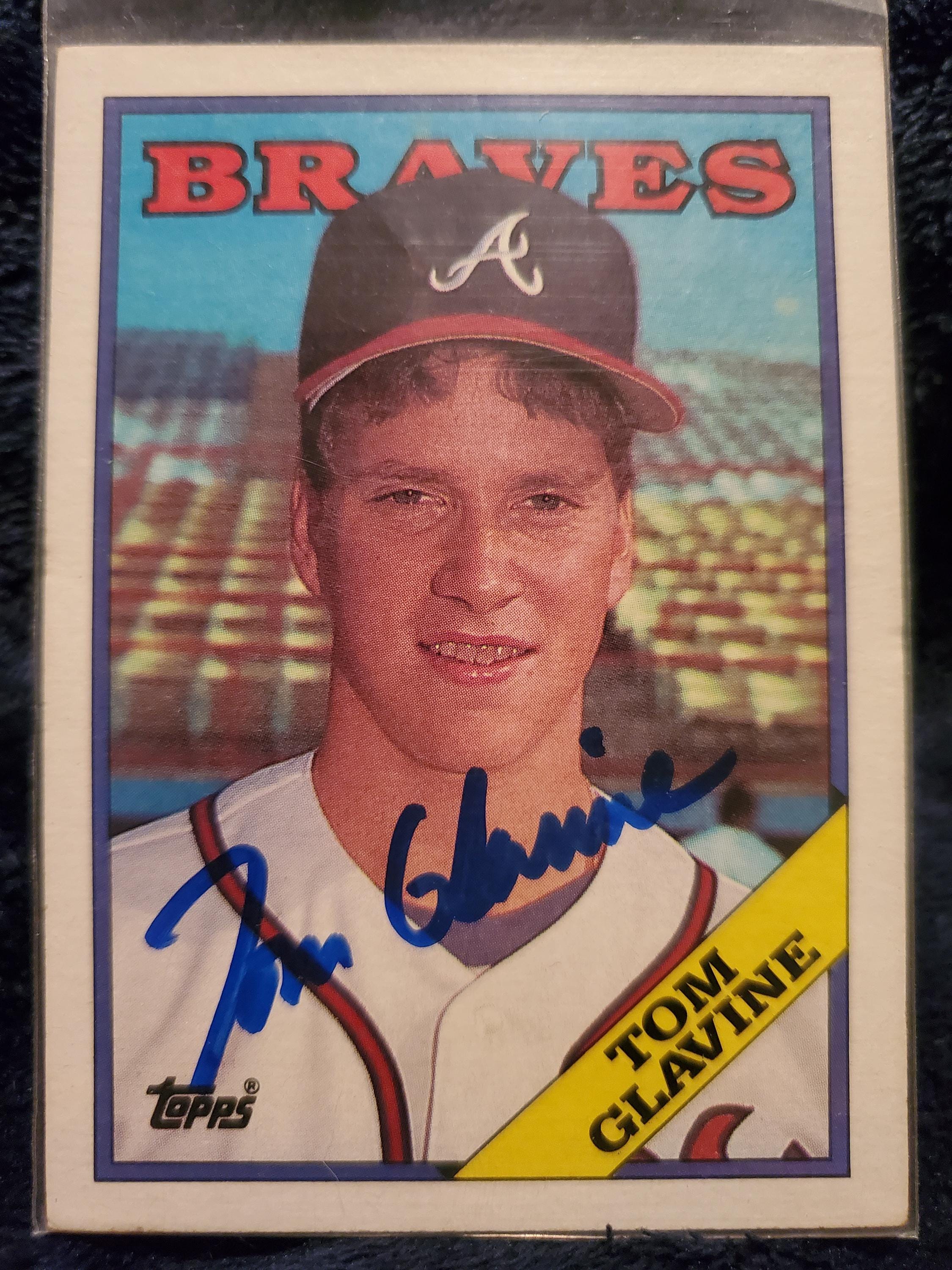 Tom Glavine Authentic Hand Signed Topps Rookie Baseball